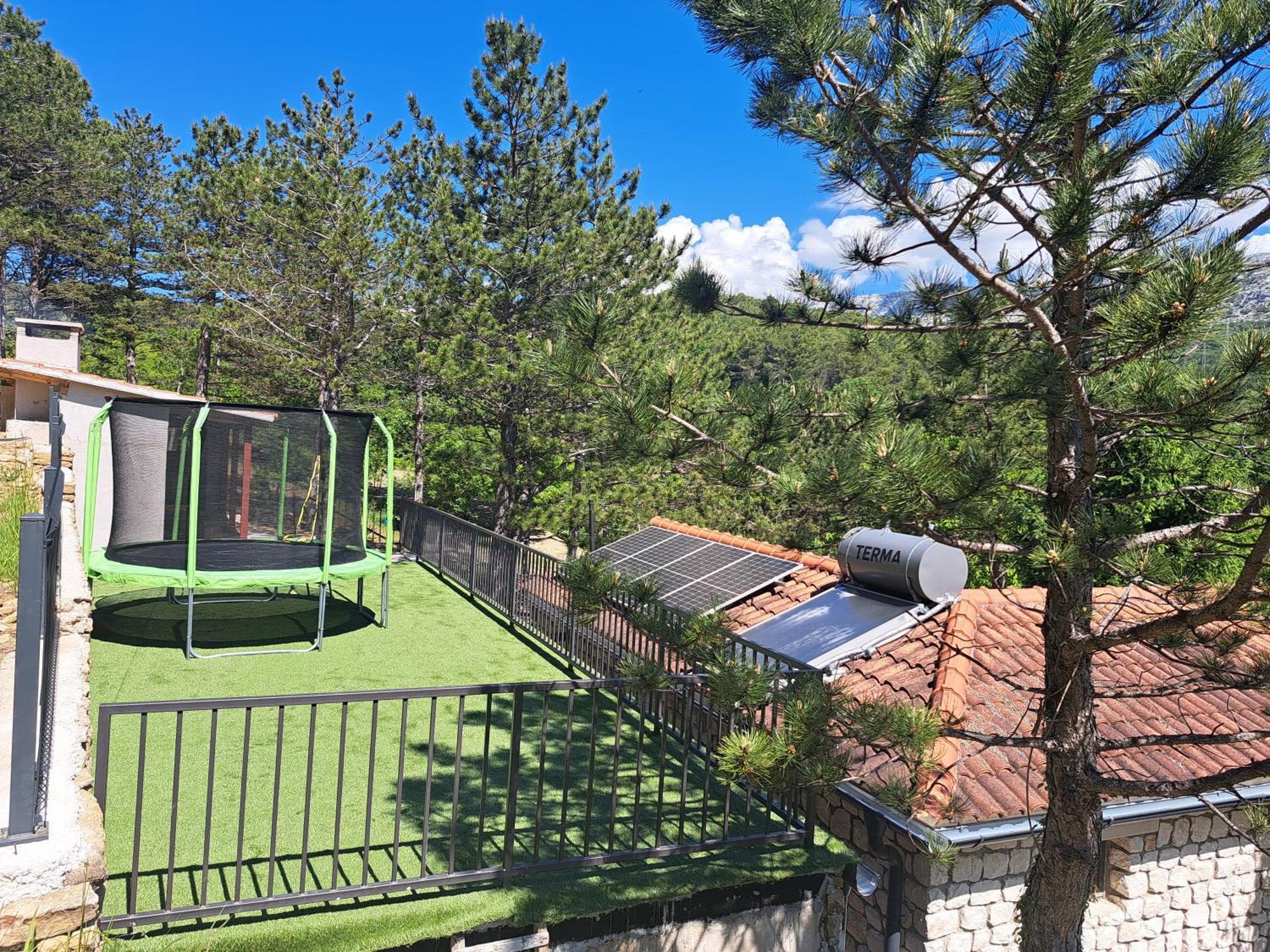 Normabella Holiday Home Tugare エクステリア 写真
